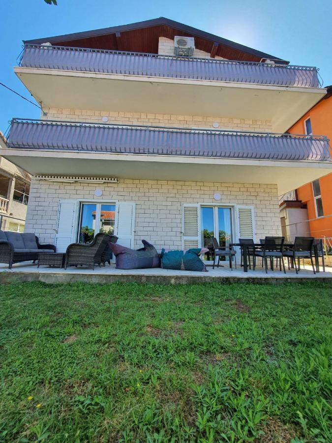 Villa Del Mar 奥米什 外观 照片
